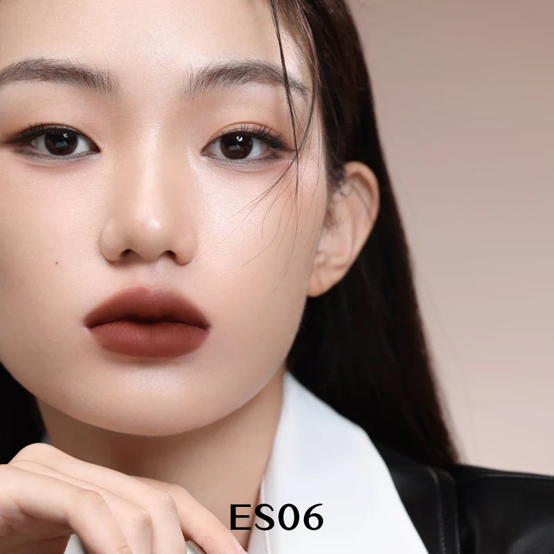 INTO YOU Espresso Matte Liquid Lipstick - Image 15