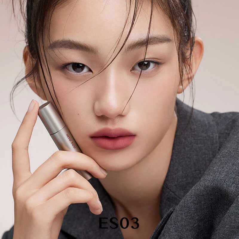 INTO YOU Espresso Matte Liquid Lipstick - Image 9