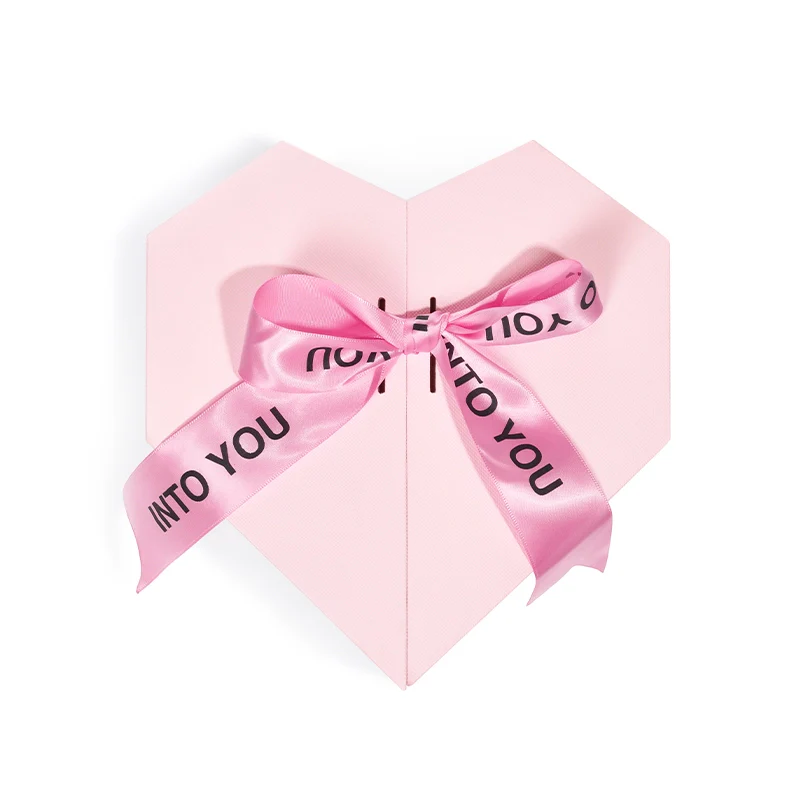 INTO YOU Pink Heart Gift Set 15pcs - Image 5